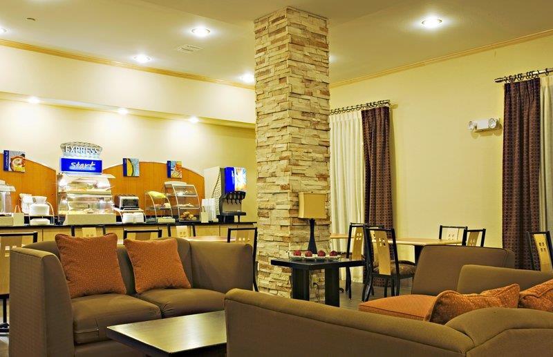 Holiday Inn Express Hotel And Suites Borger By Ihg Eksteriør billede