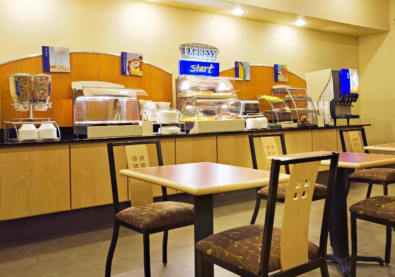 Holiday Inn Express Hotel And Suites Borger By Ihg Eksteriør billede
